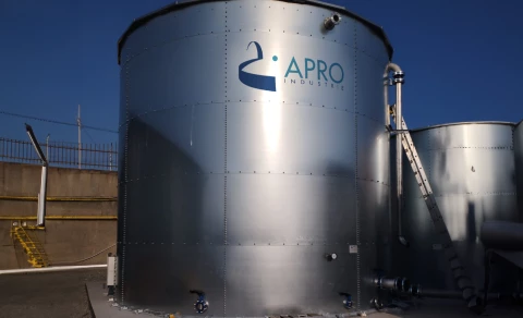 Réservoir de stockage d\'eau alimentaire en Arménie