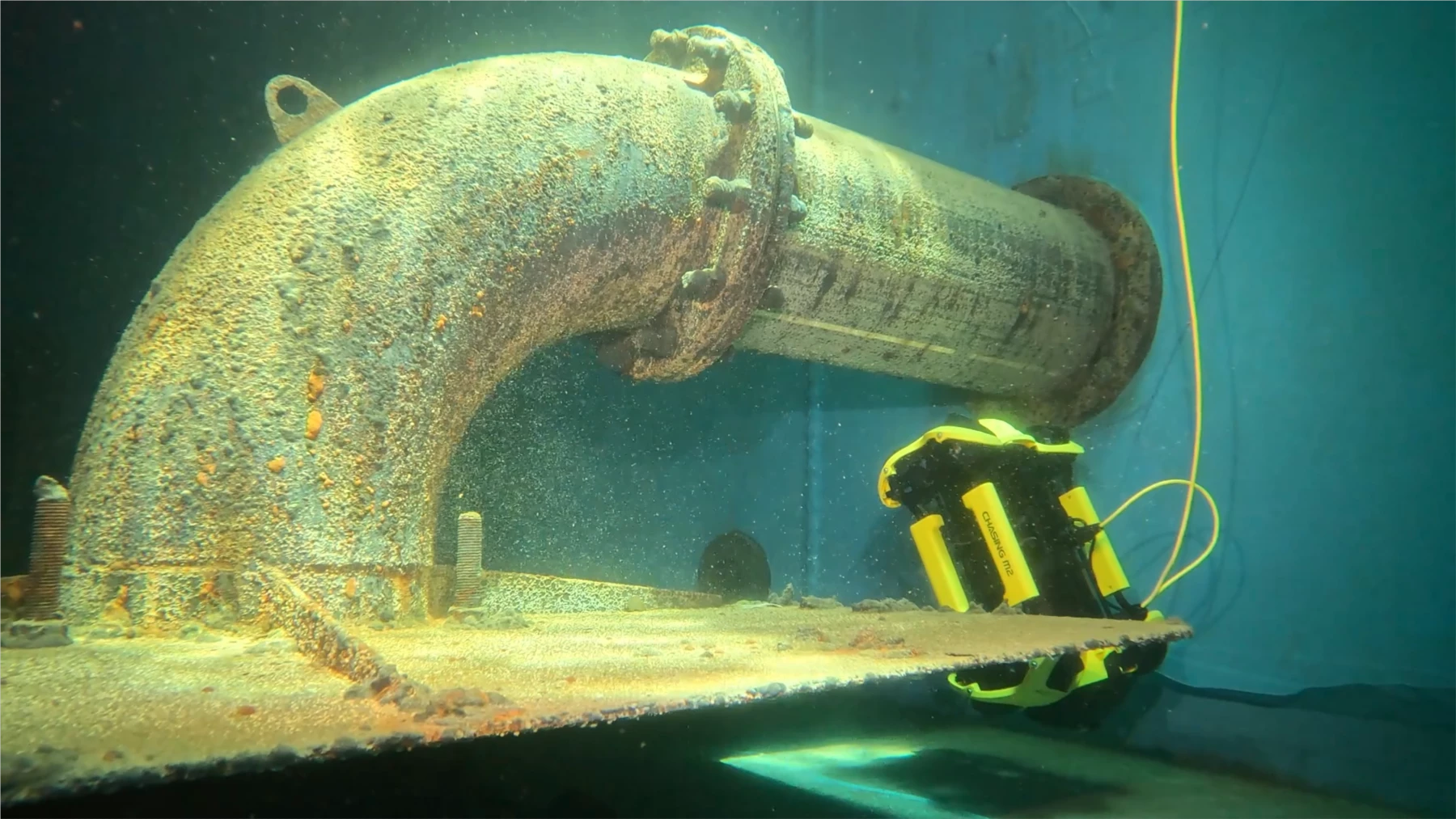 Nettoyage réservoir incendie par ROV