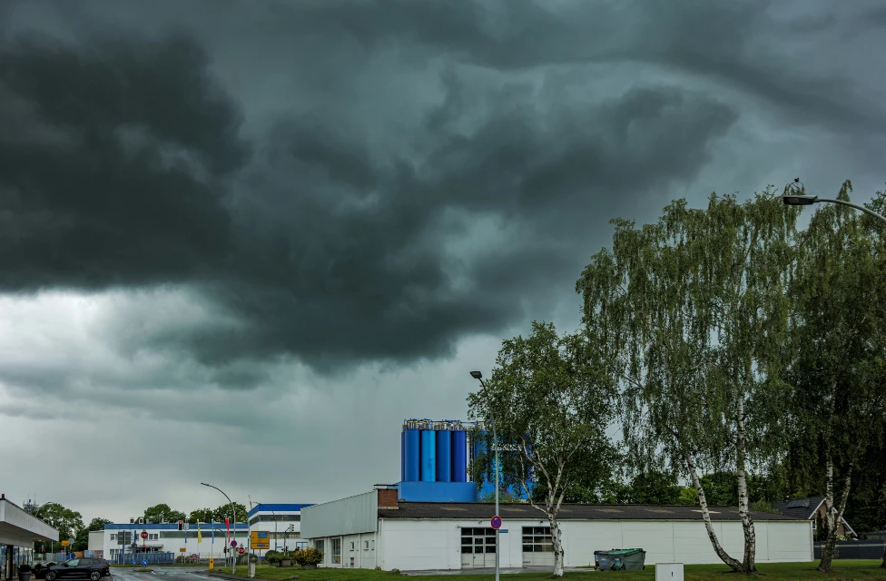 Récupération eau de pluie industrielle : stockage et obligations