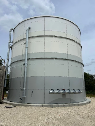 Réservoir incendie sprinkler boulonné