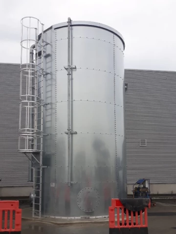 Réservoir incendie risques spéciaux