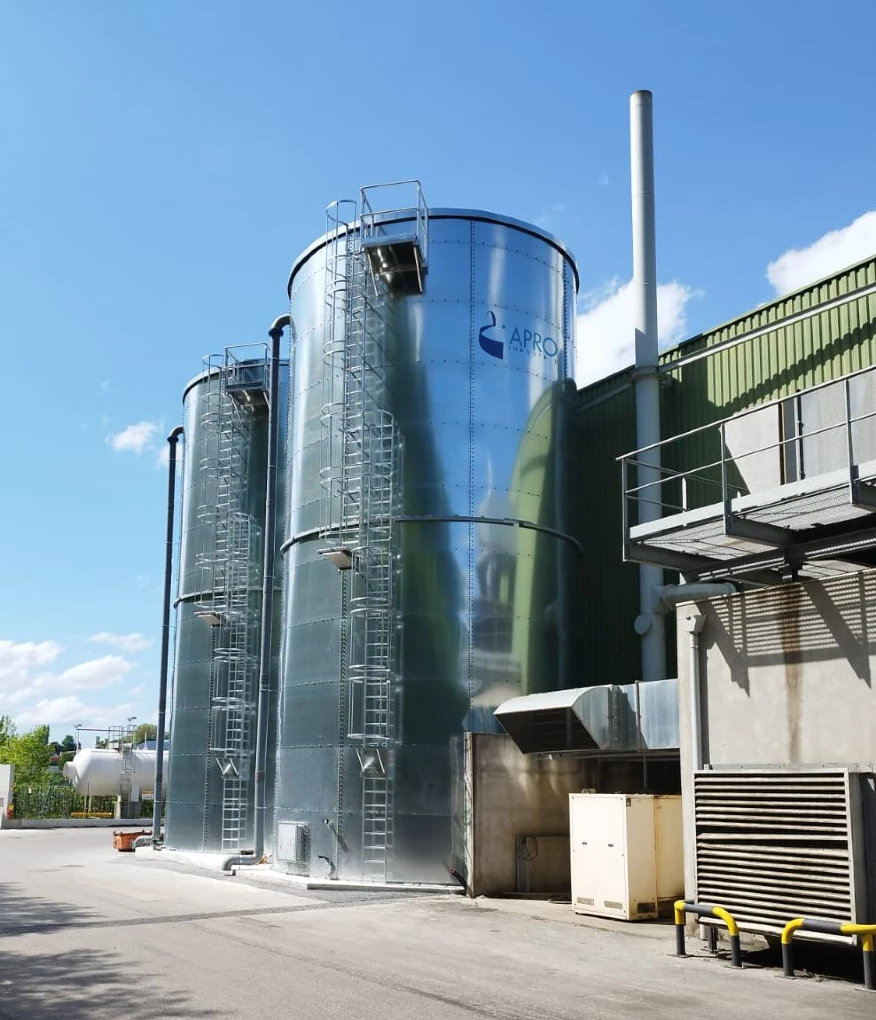 Réservoir d'eau de pluie boulonné