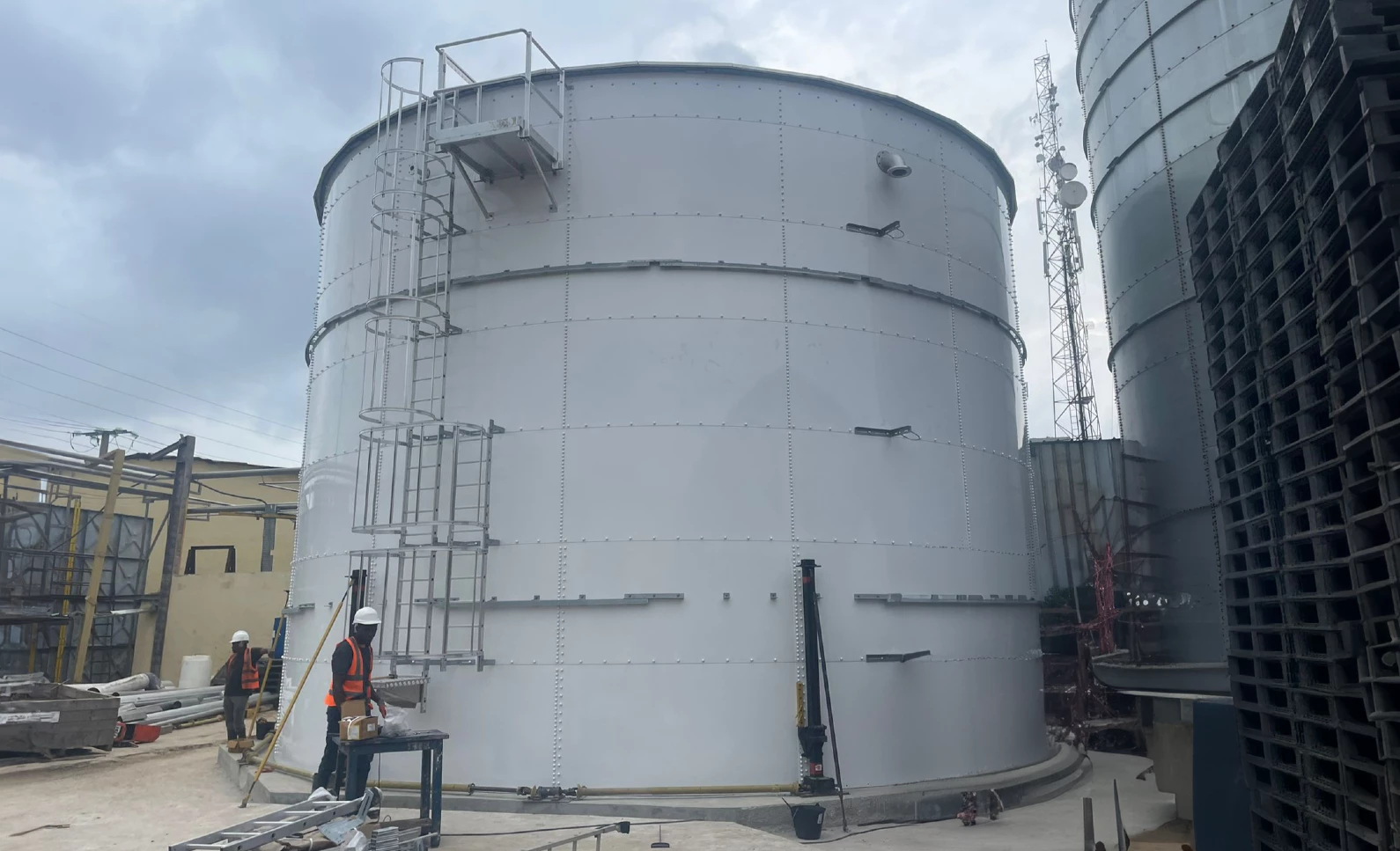 Réservoir de stockage d\'eau potable en Guinée